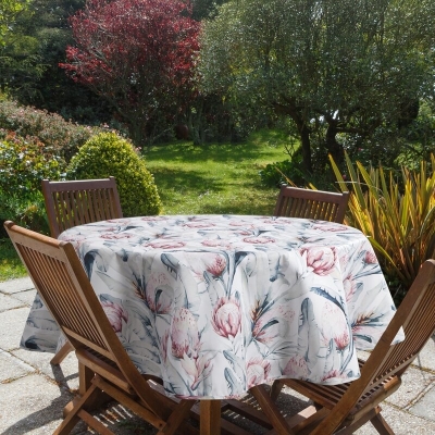 OBRUS GARDEN O 150 CM BIAŁY