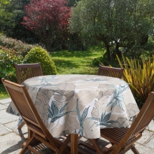 OBRUS GARDEN O 150 CM BEŻOWY