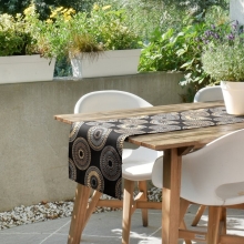 OBRUS GARDEN 40 X 140 CM CZARNY