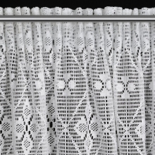 ZASŁONA GOTOWA NELA NA TAŚMIE 140 X 270 CM BIAŁY