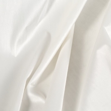 ZASŁONA GOTOWA AURA NA TAŚMIE 140 X 270 CM BIAŁY