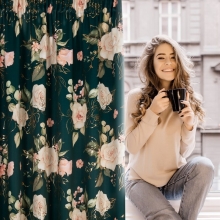 ZASŁONA GOTOWA ROSE NA TAŚMIE 135 X 270 CM CIEMNOZIELONY