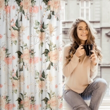 ZASŁONA GOTOWA ROSE NA TAŚMIE 135 X 270 CM BIAŁY