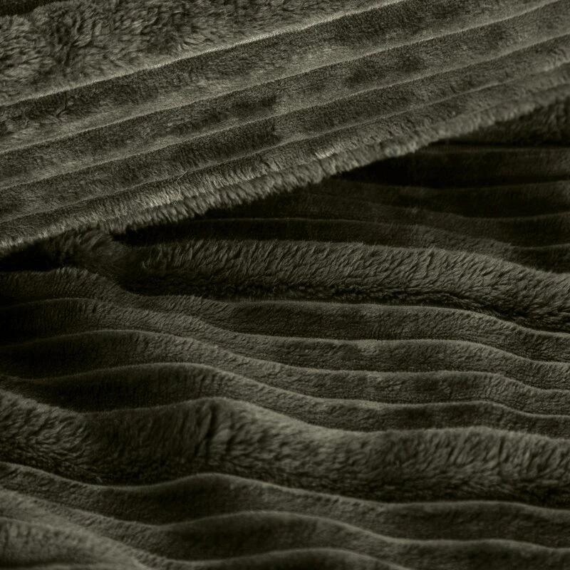 KOC NINA 220 X 200 CM OLIWKOWY