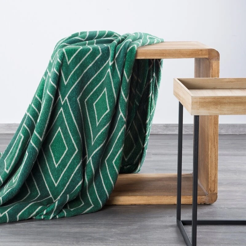 KOC D91 GEO 02 150 X 200 CM ZIELONY