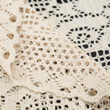 OBRUS ROSALY 85 X 85 CM JASNOBEŻOWY