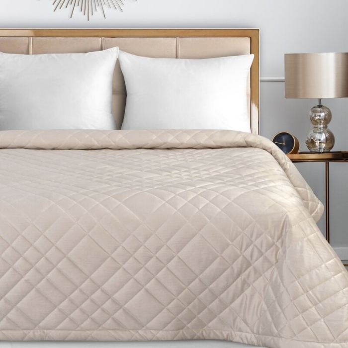 NARZUTA RIA6 220 X 240 CM KREMOWY NARZUTA RIA6 220 X 240 CM KREMOWY