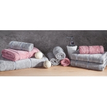 RĘCZNIK MARI (05) 70 X 140 CM BRĄZOWY RĘCZNIK MARI (05) 70 X 140 CM BRĄZOWY