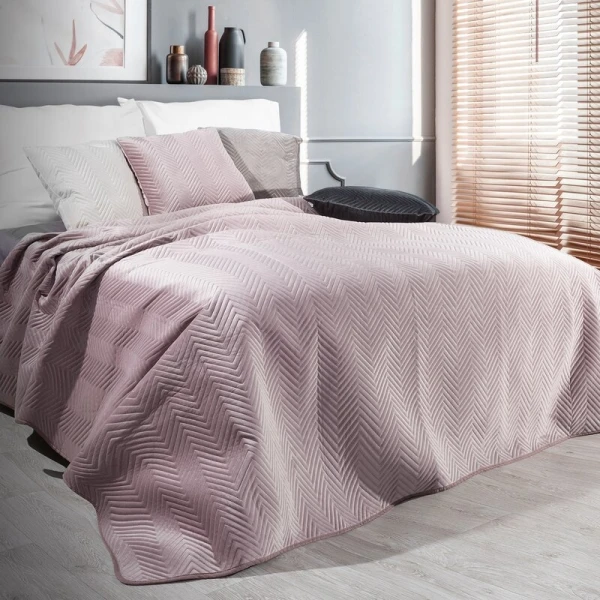 NARZUTA SOFIA 230 X 260 CM PUDROWY RÓŻ