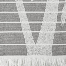 RĘCZNIK HAWAII 90 X 170 CM SREBRNY