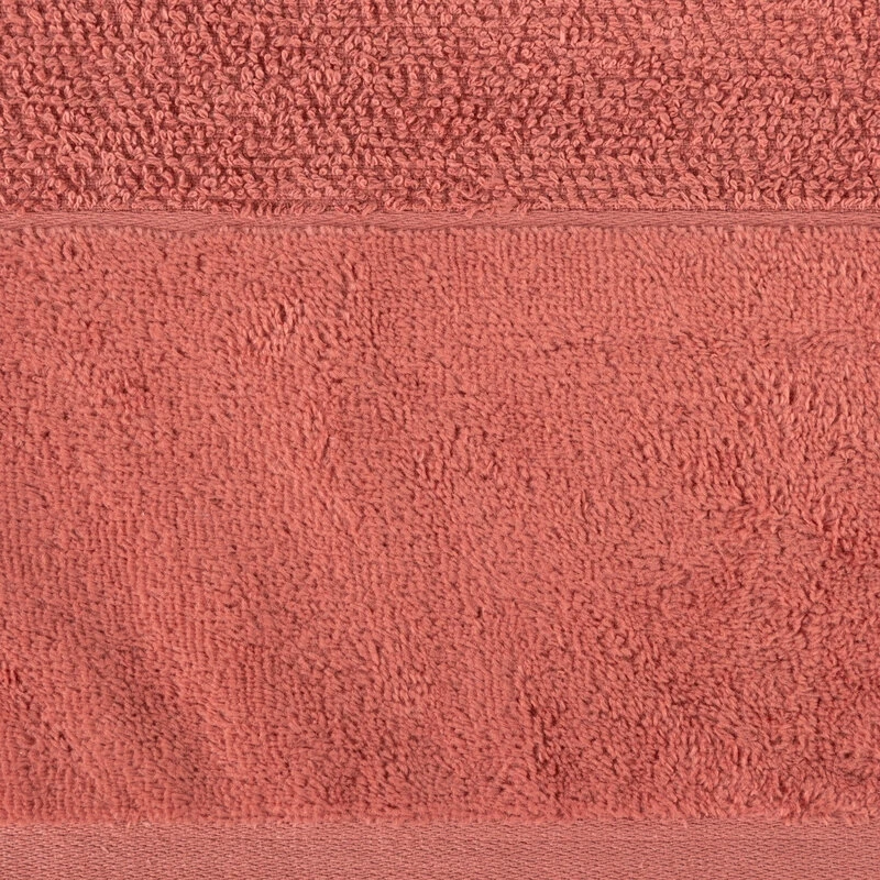 RĘCZNIK LUCY (14) 70 X 140 CM MARSALA