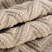 Beżowe Narzuty na kanape i fotele Jodełka Beżowe Narzuty na kanape i fotele Jodełka