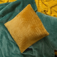 KOC NARZUTA  CINDY 200 X 220 CM CIEMNO ZIELONY